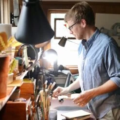 The Lantern House By Erin Napier -Deals Home Avenues Store AT 01