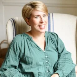 The Lantern House By Erin Napier -Deals Home Avenues Store EN 01