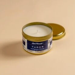 Tudor 5 Oz. Candle -Deals Home Avenues Store Tudor 5 ounce candle 00005